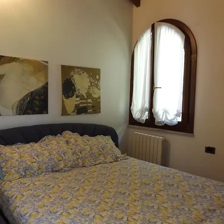 Delle Sirene Villa *