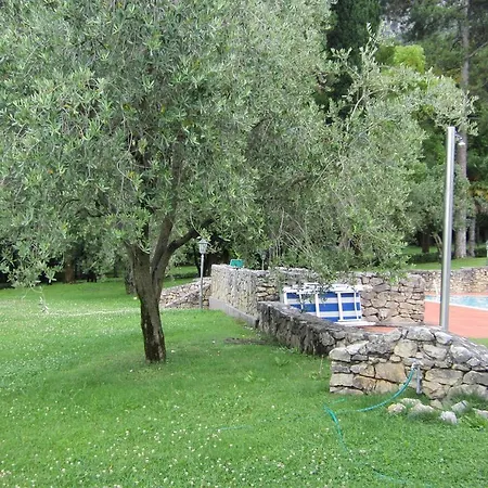 Delle Sirene * Garda (Verona)